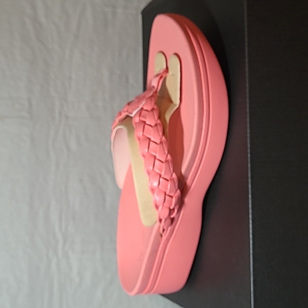 Vionic sandals